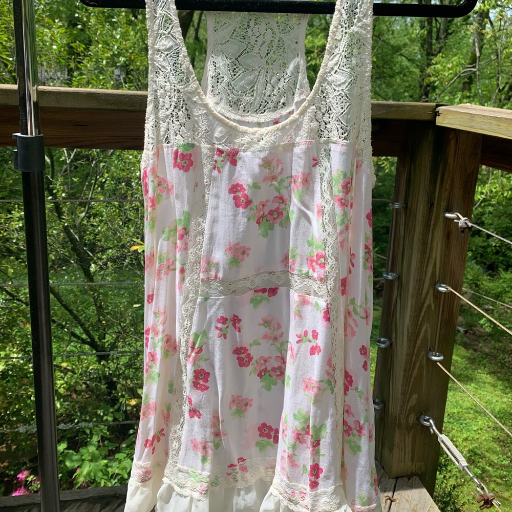 Flowy Floral Top
